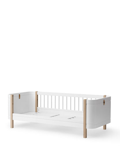 Oliver Furniture, Wood Mini+ Cot & Junior Bed 5in1, White/Oak