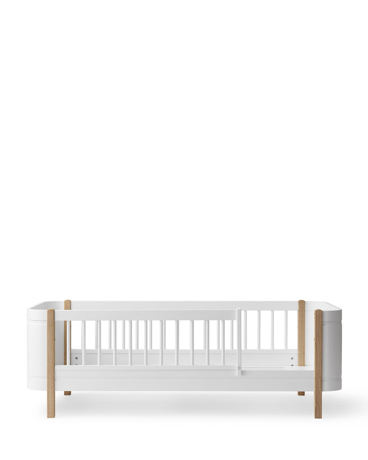 Oliver Furniture, Wood Mini+ Cot & Junior Bed 5in1, White/Oak