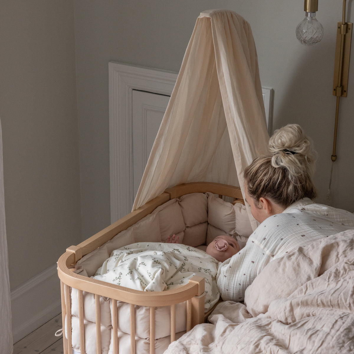 Sebra, Bedside Kehto, Wooden