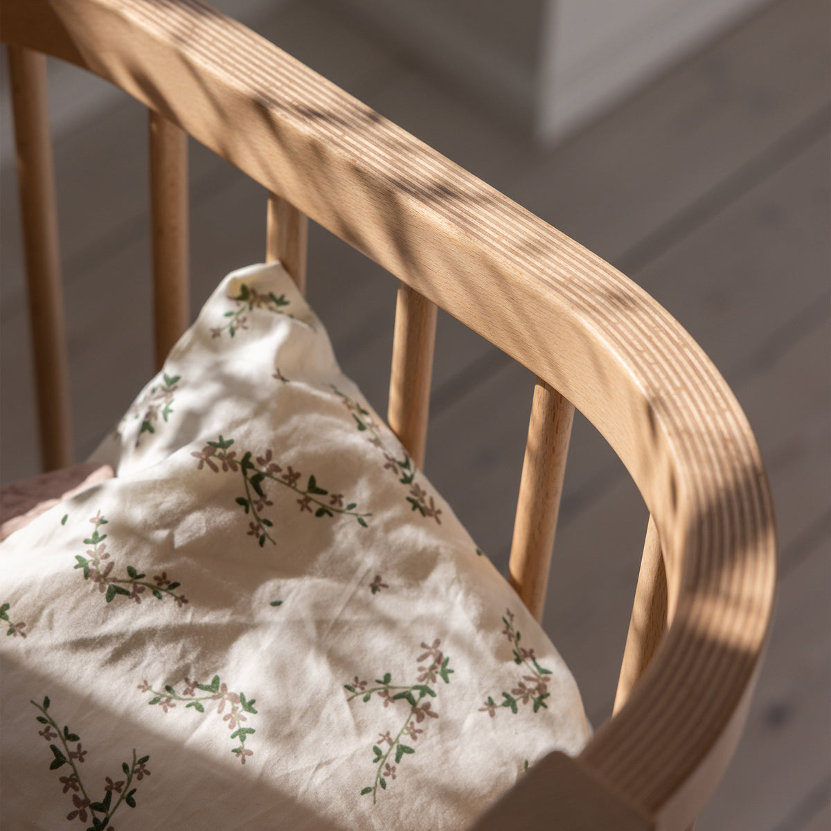 Sebra, Bedside Kehto, Wooden