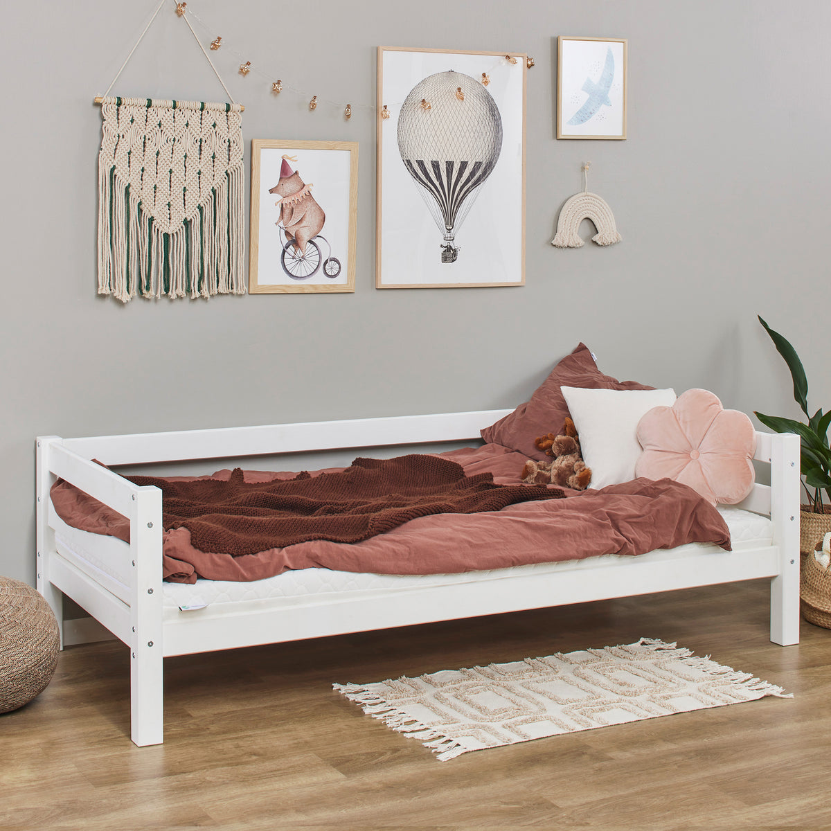 Hoppekids, ECO Luxury, Junior bed, 90x200 cm, White