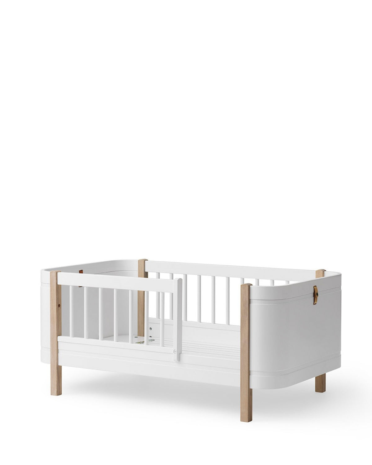 Oliver Furniture, Wood Mini+ Cot & Junior Bed 5in1, White/Oak