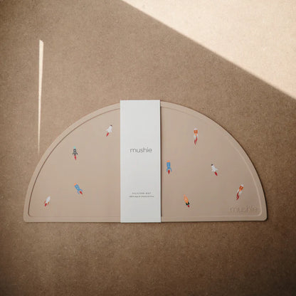 Mushie Silicone Dining Tray, Rocket