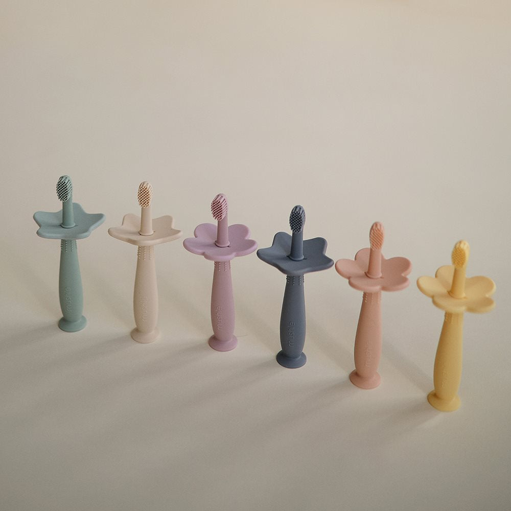 Mushie Flower Training toothbrush, Cambridge Blue