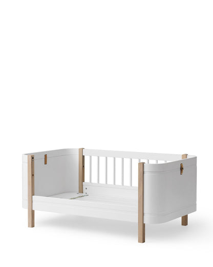 Oliver Furniture, Wood Mini+ Cot & Junior Bed 5in1, White/Oak