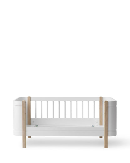 Oliver Furniture, Wood Mini+ Cot & Junior Bed 5in1, White/Oak
