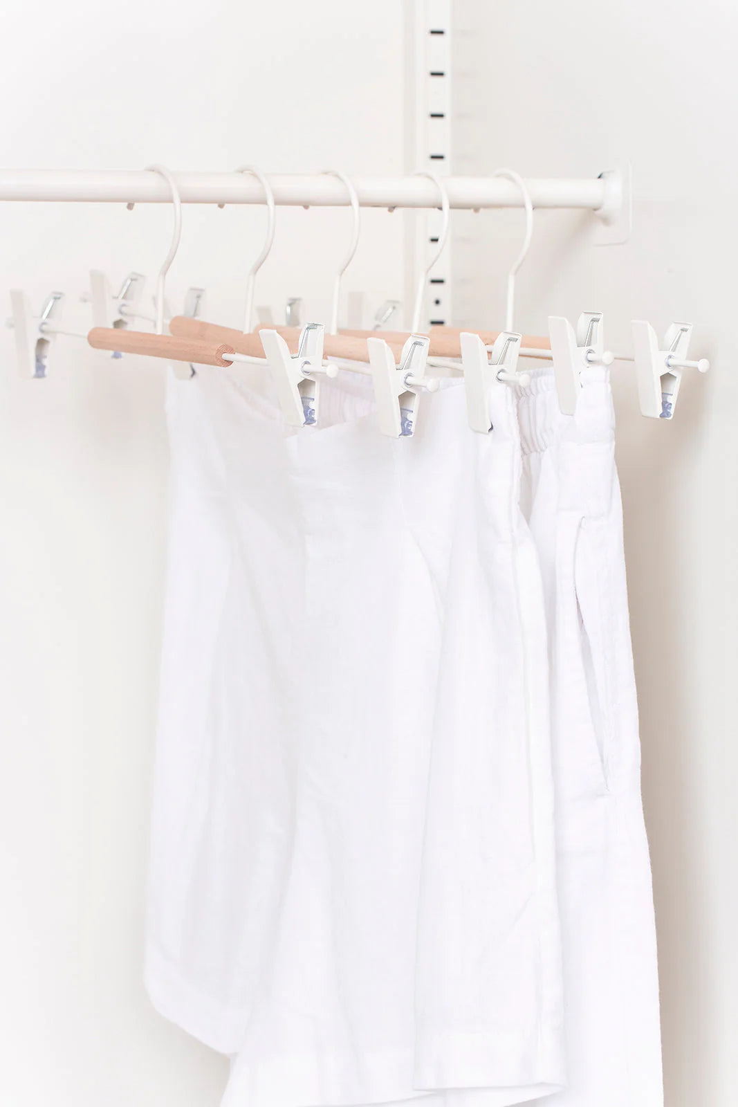 Mustard Made, Hangers with Clips, 5 pcs (assorted colours)