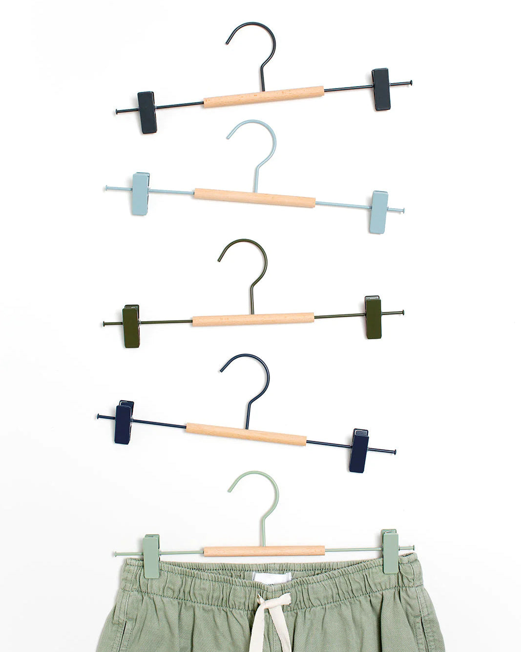 Mustard Made, Hangers with Clips, 5 pcs (assorted colours)