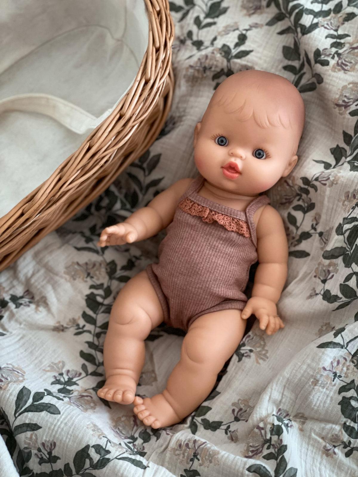 Minikane Gordis Nukke, Tyttö Euroopasta Lily