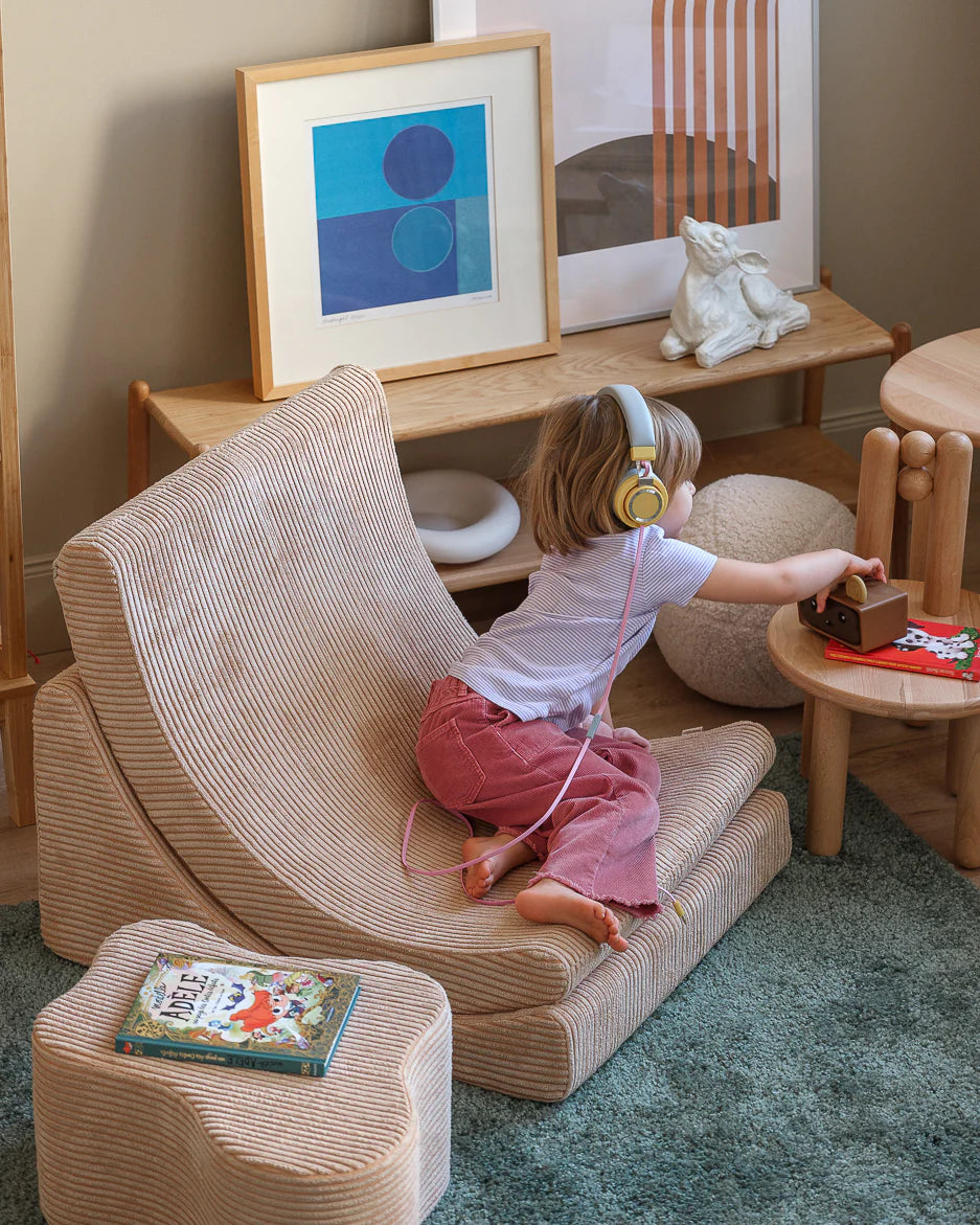 Wigiwama, Moon Chair Velvet, 2 väriä