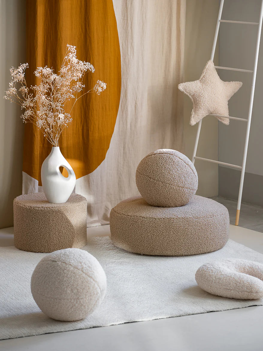 Wigiwama Ball pillow, Biscuit