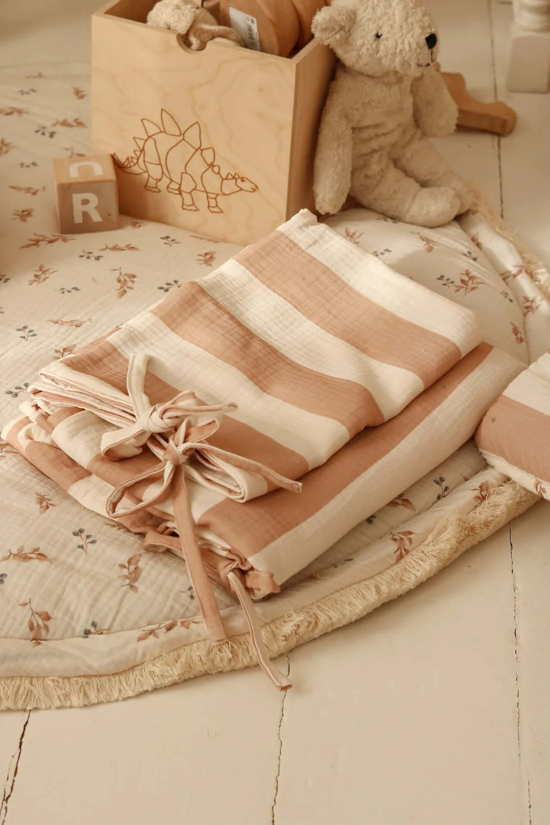 Matuu, Fitted sheet set, Beige Stripes (3 different sizes)