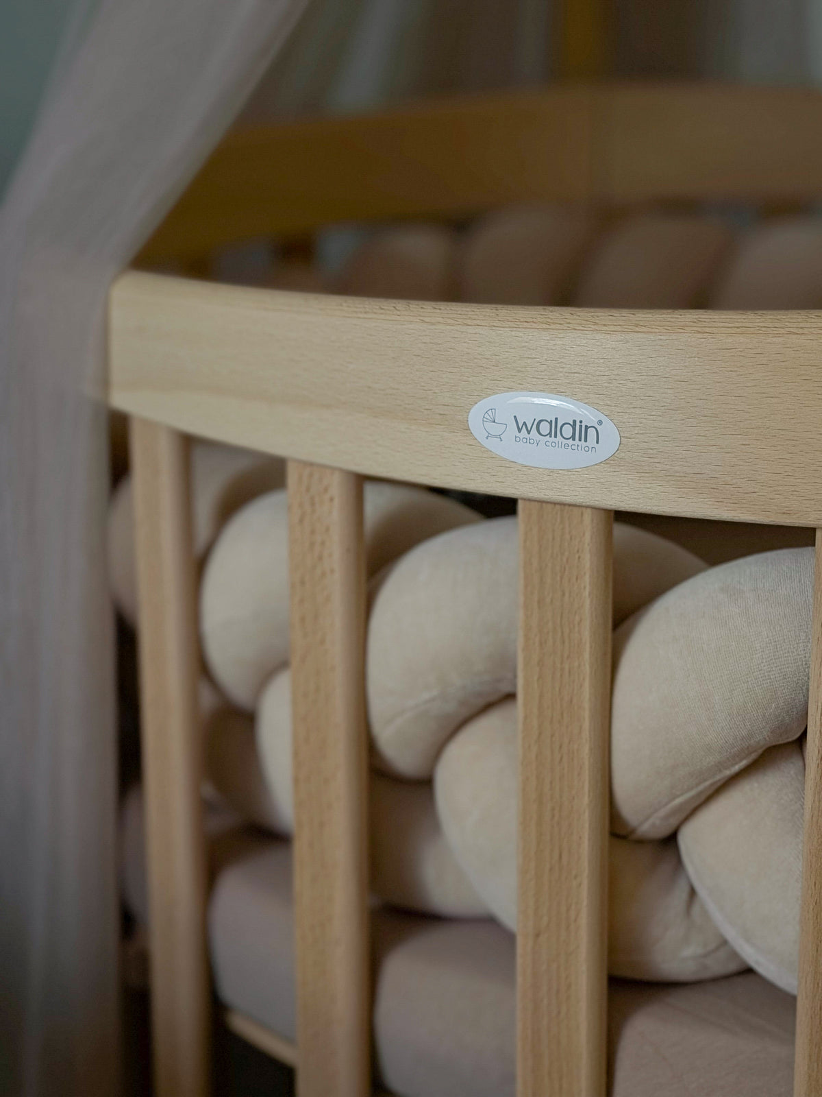 Waldin, Oval Pinnasänky 7in1 + Patja, Natural Wood