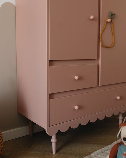 Wood Luck Design, Vaatekaappi, Babushka Natural Pink