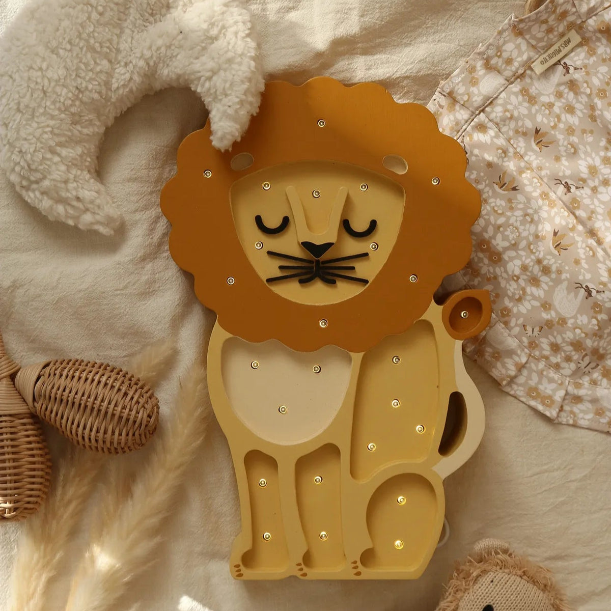 Little Lights Yövalo, Lion African Yellow