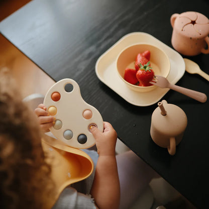 Mushie, Paint Palette Press Toy