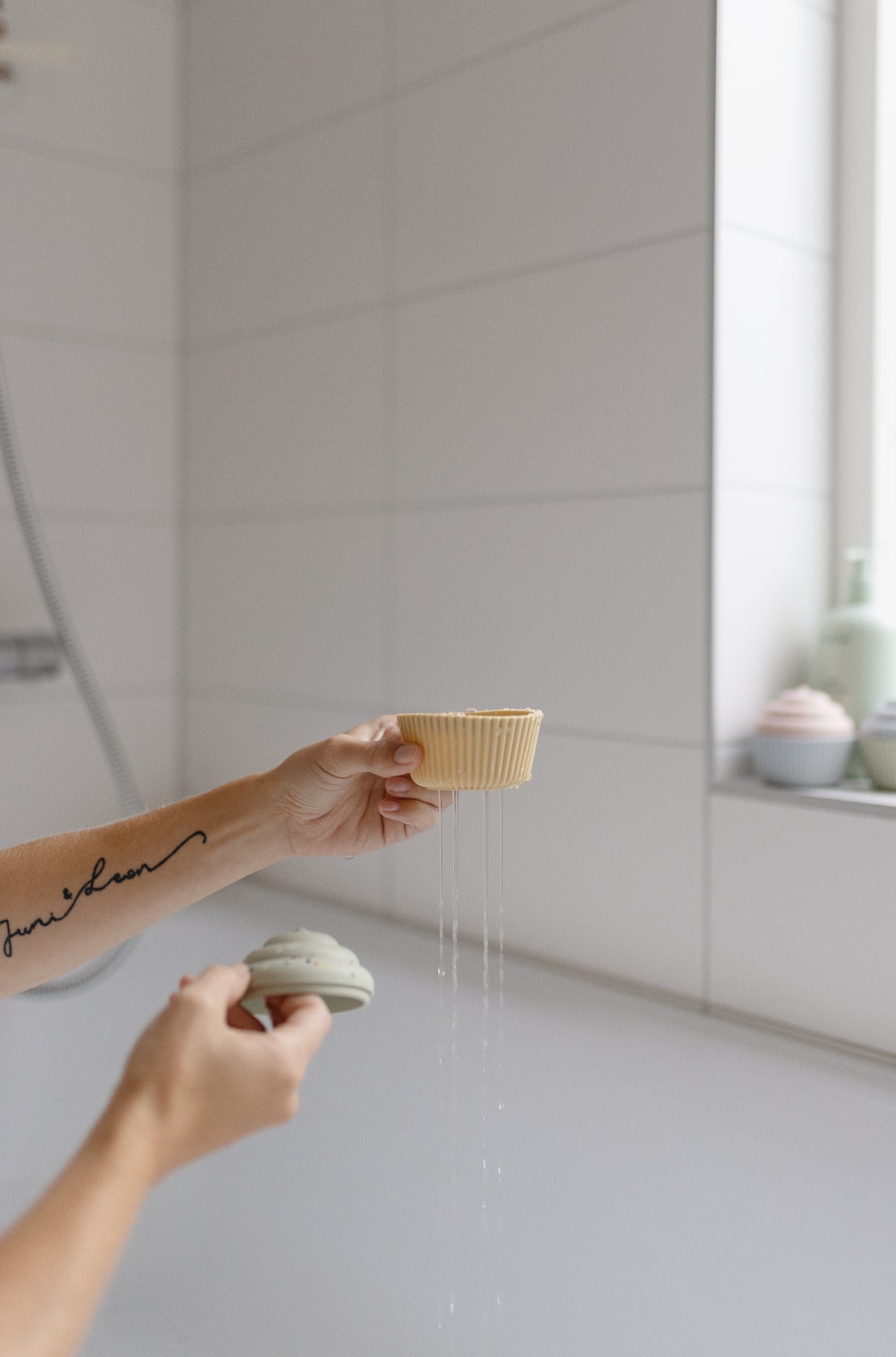 Mushie, Silikoninen lelu,  Mix and Match Cupcake