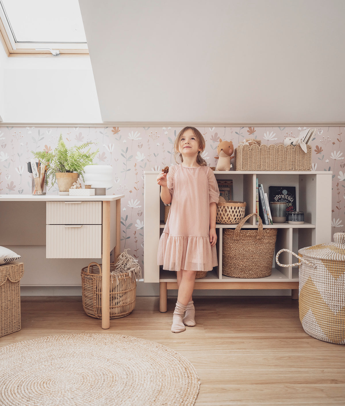 Pinio, Miloo Bookshelf Low, Champagne