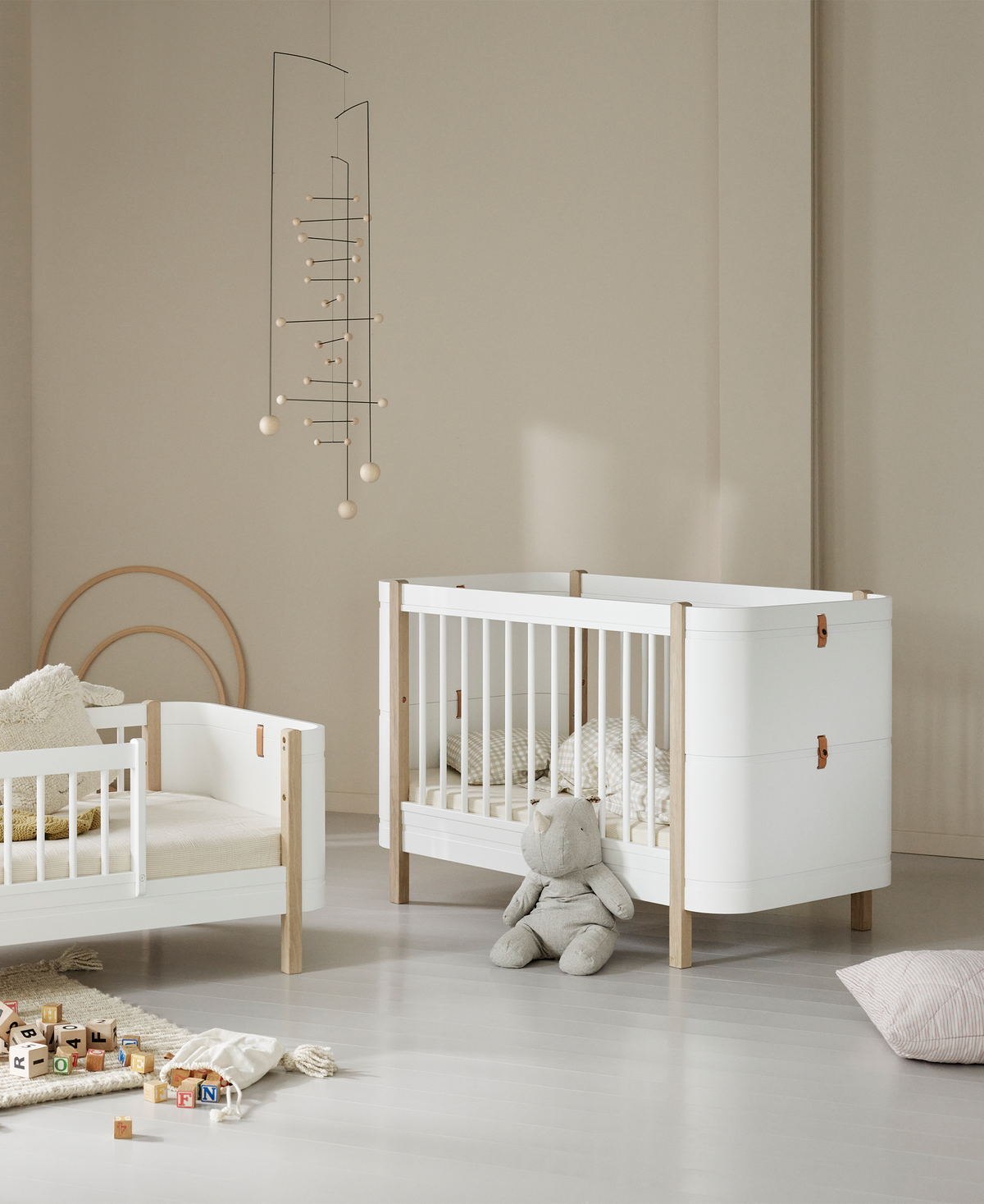 Oliver Furniture, Wood Mini+ Pinnasänky, White/Oak