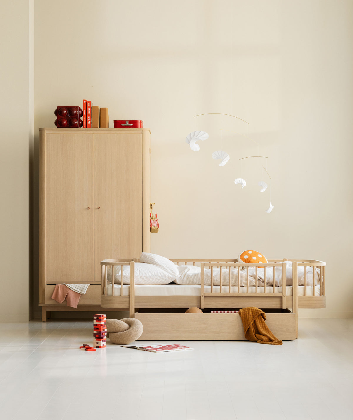 Oliver Furniture, Wood, Turvalaita Oak