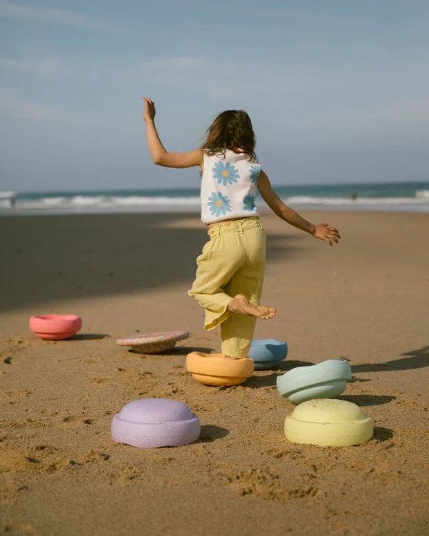Stapelstein, Rainbow 6 pcs Set + Balance Board, Confetti Classic