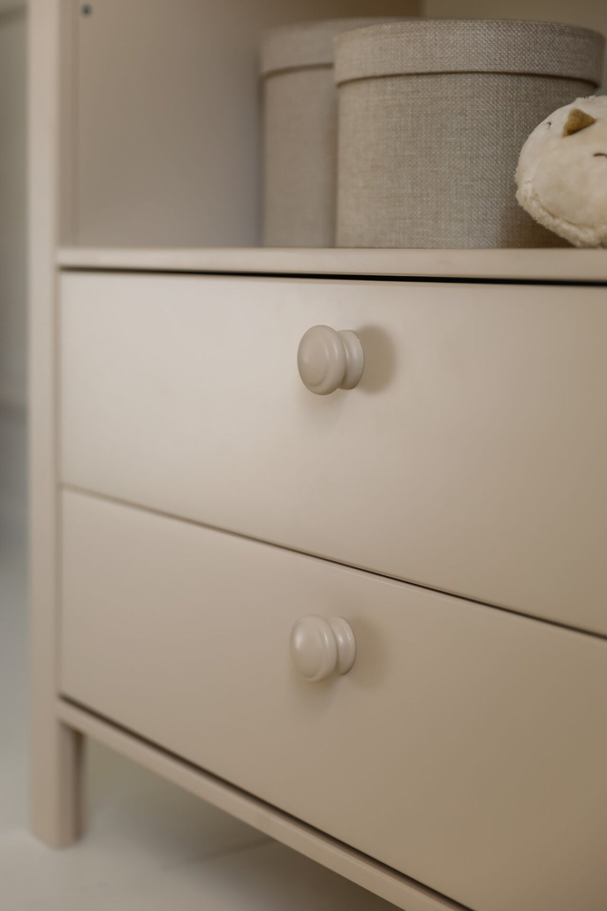 Inmondo, Collet, Bookshelf, 6 different colors