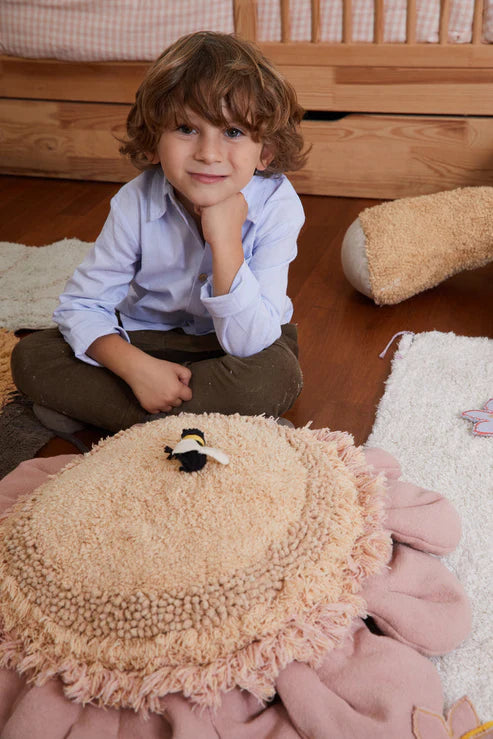 Planet Bee, Floor pillow, Pink Daisy