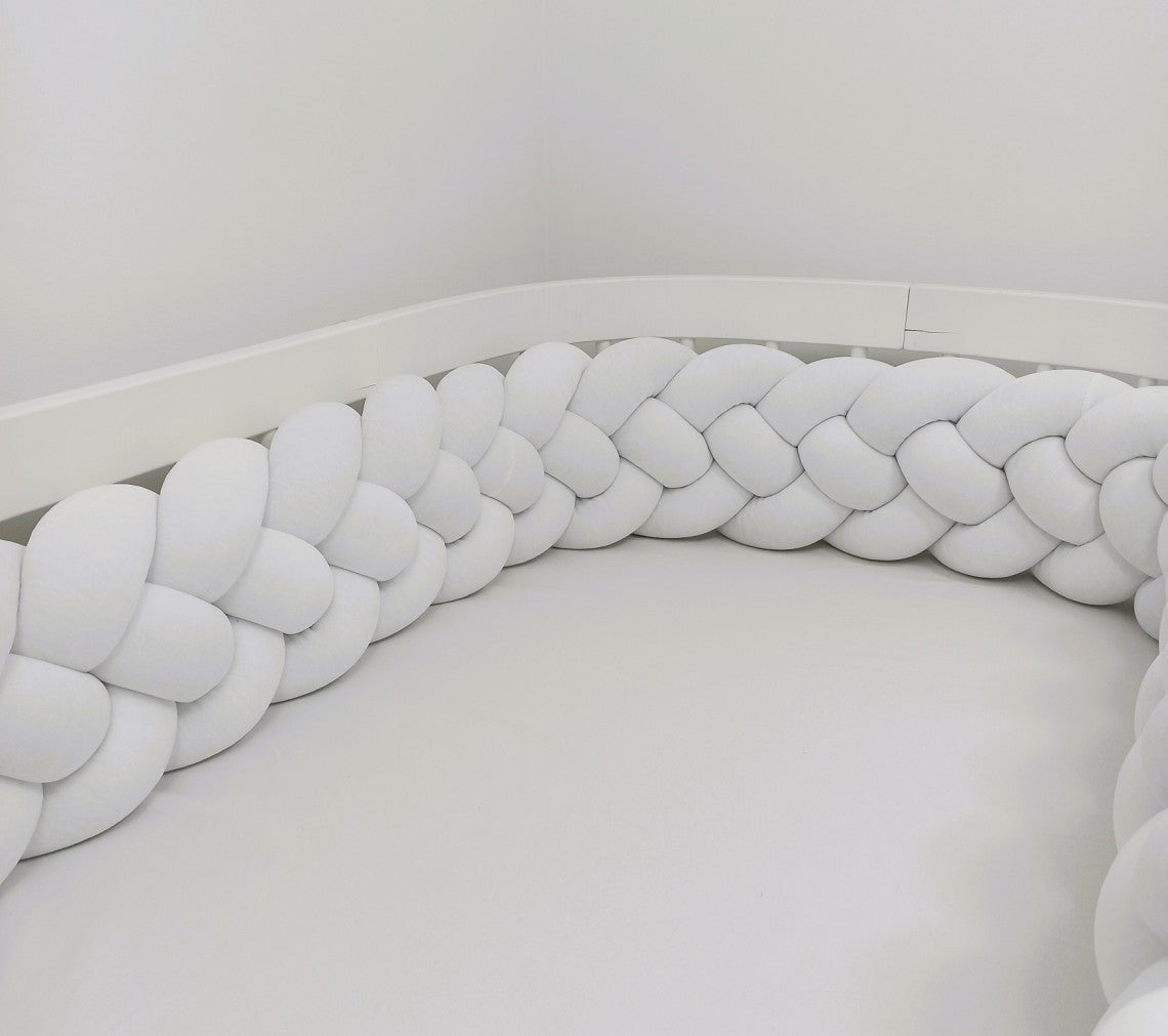 Reunapehmuste 4-nauhan Letti, Velvet White