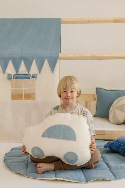Hej Mili, House Bed Canopy, Jeans