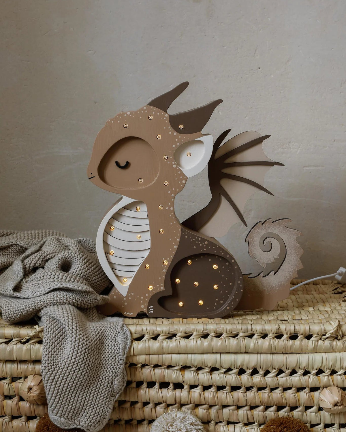 Little Lights Night light, Baby Dragon, Tiramisu Brown