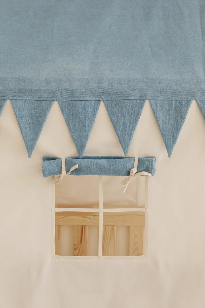 Hej Mili, House Bed Canopy, Jeans