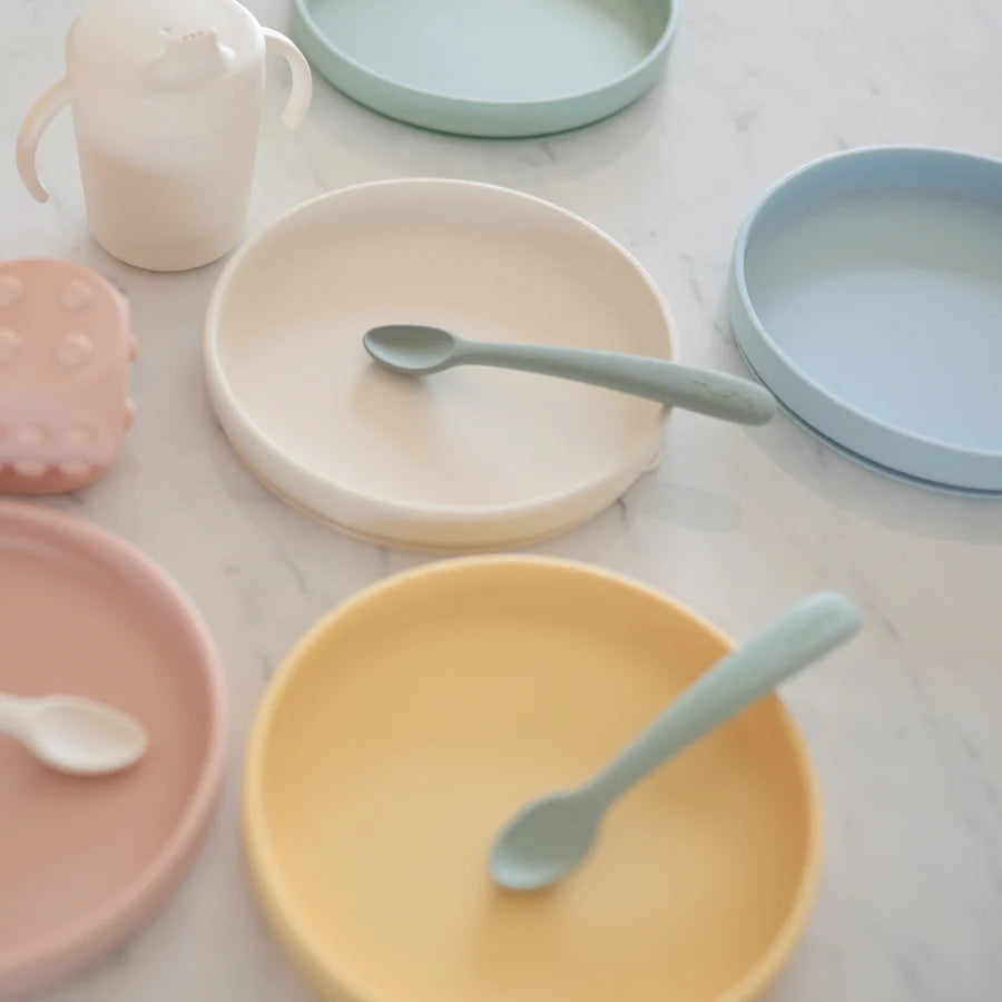 Mushie Silicone plate with suction cup, Classic Powder Blue