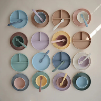 Mushie, Silicone plate with suction cup, Soft Lilac
