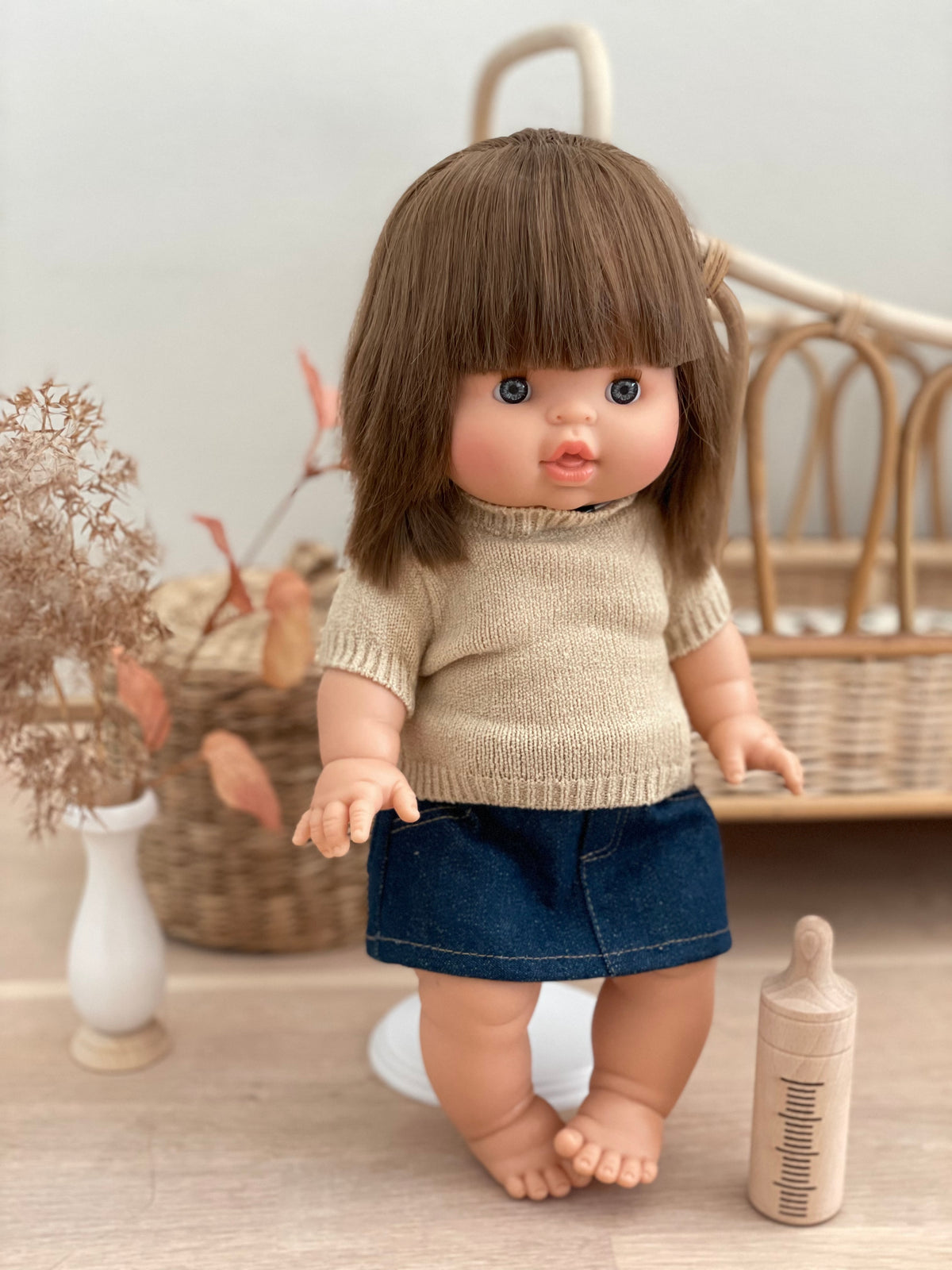 Minikane Doll, Chloe, Various outfits