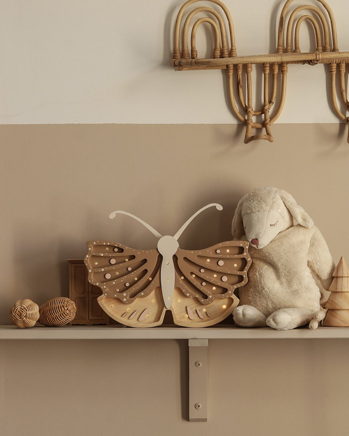 Little Lights Night light, Butterfly Coffee Cream
