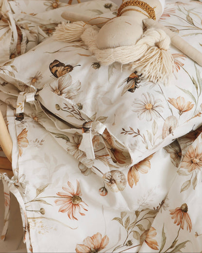 Matuu Duvet cover set, Gold Meadow On White