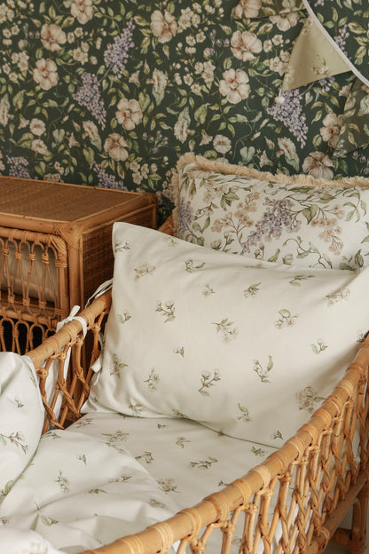 Matuu Duvet cover set, Apple Blossoms on White