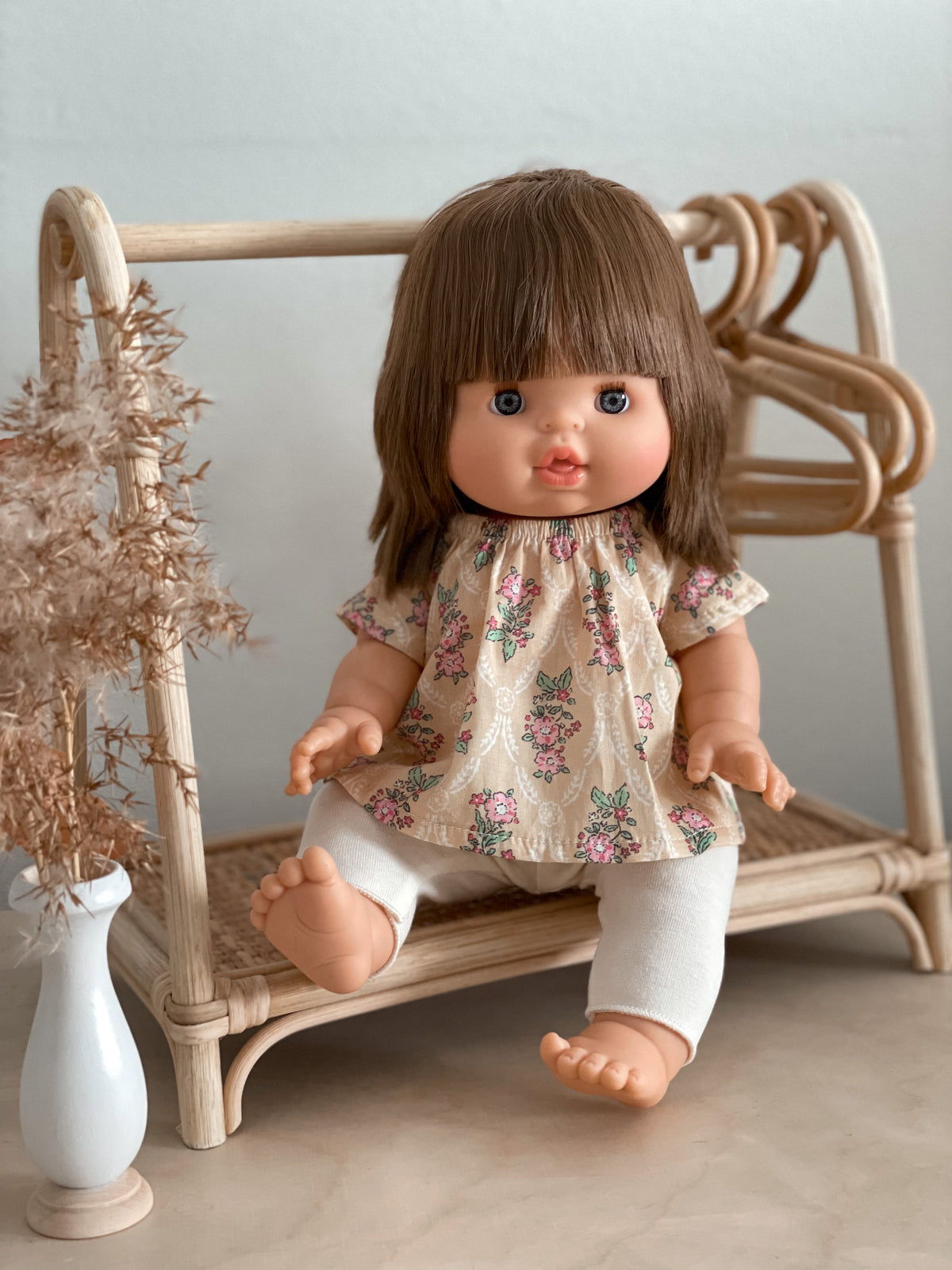 Minikane Doll, Chloe, Various outfits