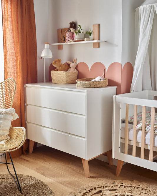 Pinio, Swing Lipasto, White