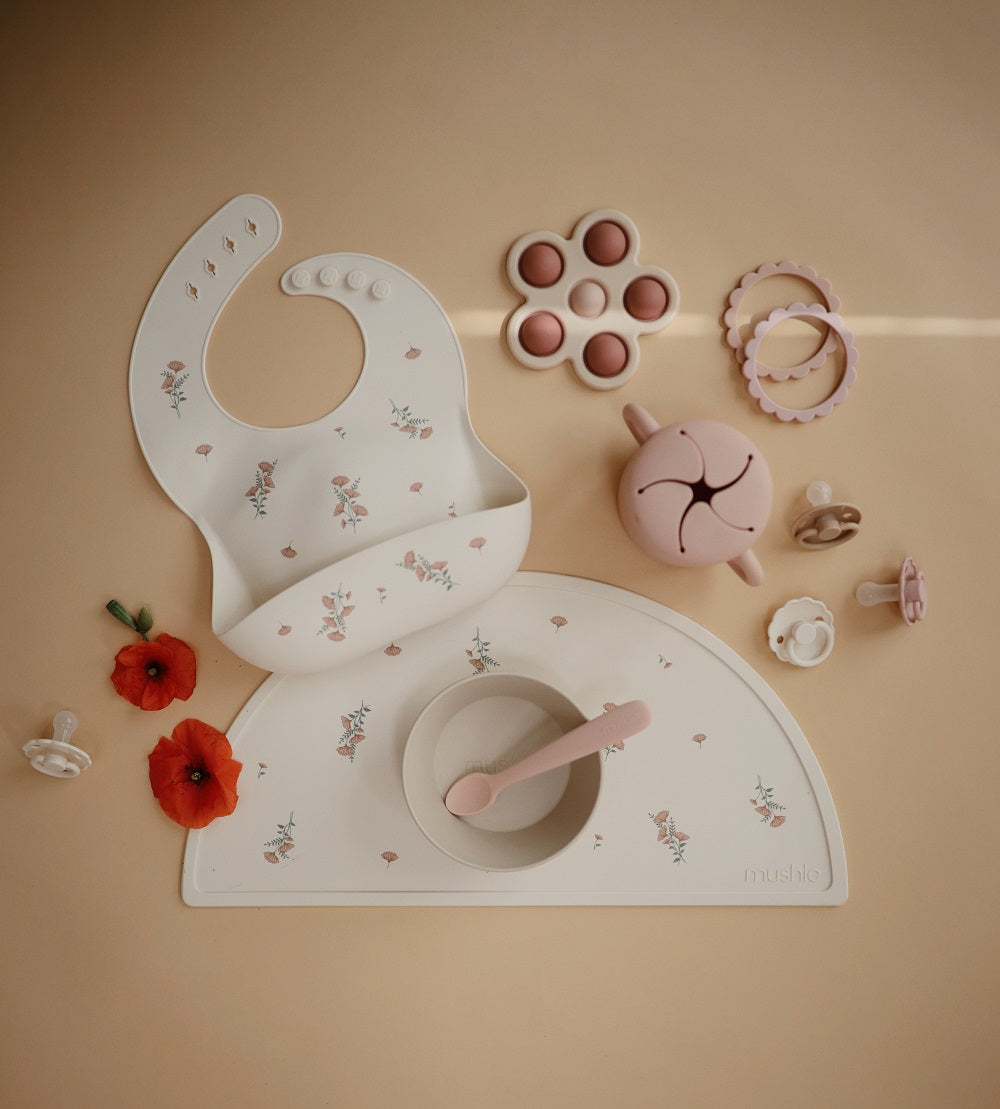 Mushie Silicone Dining Tray, Pink Flowers