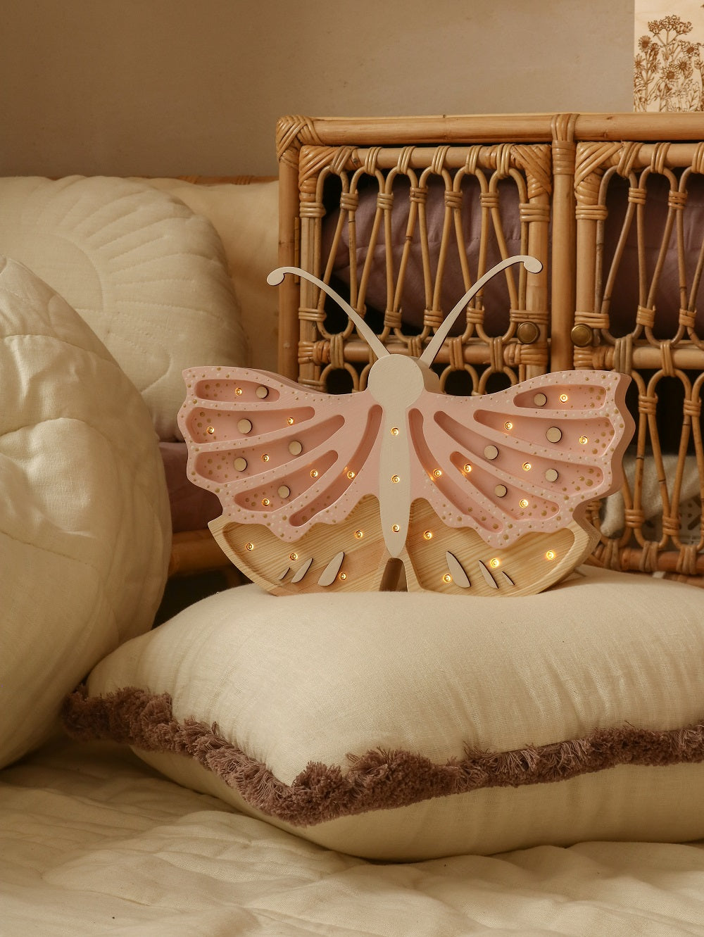 Little Lights Yövalo, Butterfly Strawberry Cream