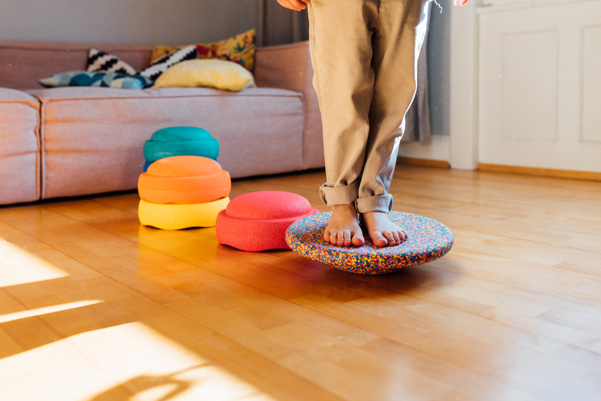 Stapelstein, Rainbow 6 pcs Set + Balance Board, Confetti Classic