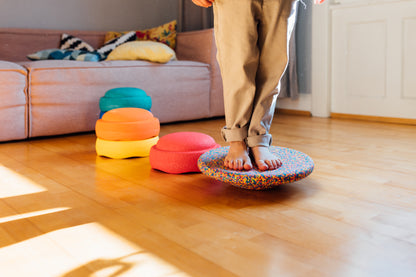 Stapelstein, Rainbow 6 pcs Set + Balance Board, Confetti Classic