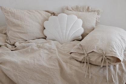 Moi Mili, Decorative Pillow Small, Velvet Shell "White Pearl"
